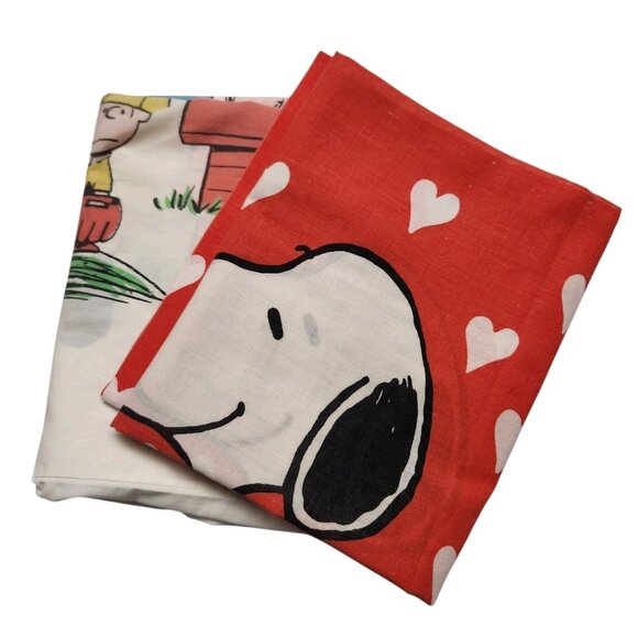 Vintage Set of 2 Peanuts Snoopy and Woodstock Hearts Pillow Case and Full Gang - Picture 4 of 15